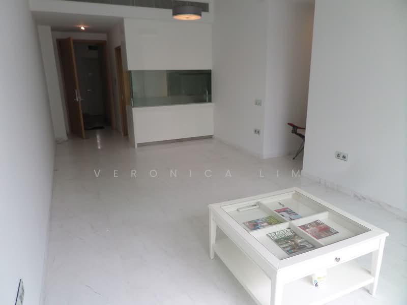 One Devonshire, 1 Devonshire Road, 3 Bedrooms, 1,195 sqft, Condominium For Sale, by Veronica Lim, 500101568 - Living Room - PropertyGuru.com.sg