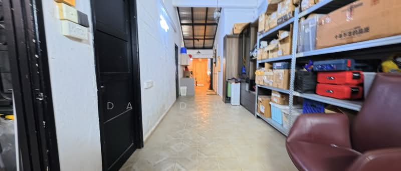 Jalan Kuras, Jalan Kuras, 3 Bedrooms, 1,800 sqft, Terraced House For Rent, by David Wang, 500101607 - PropertyGuru.com.sg