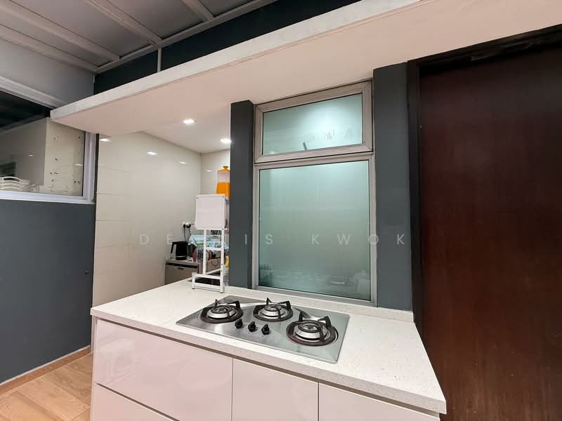 Everitt road, , 6 Bedrooms, 3,200 sqft, Terraced House For Sale, by Dennis Kwok, 500101616 - Kitchen - PropertyGuru.com.sg