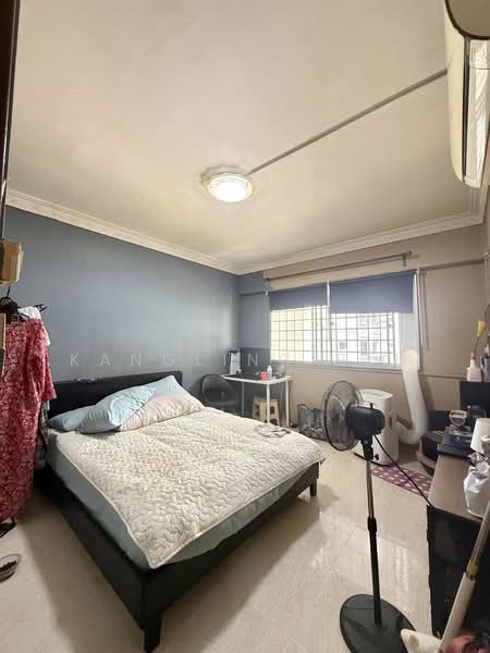 138 Petir Road HDB Flat For Sale at S$ 868,000 | PropertyGuru Singapore - Bedroom