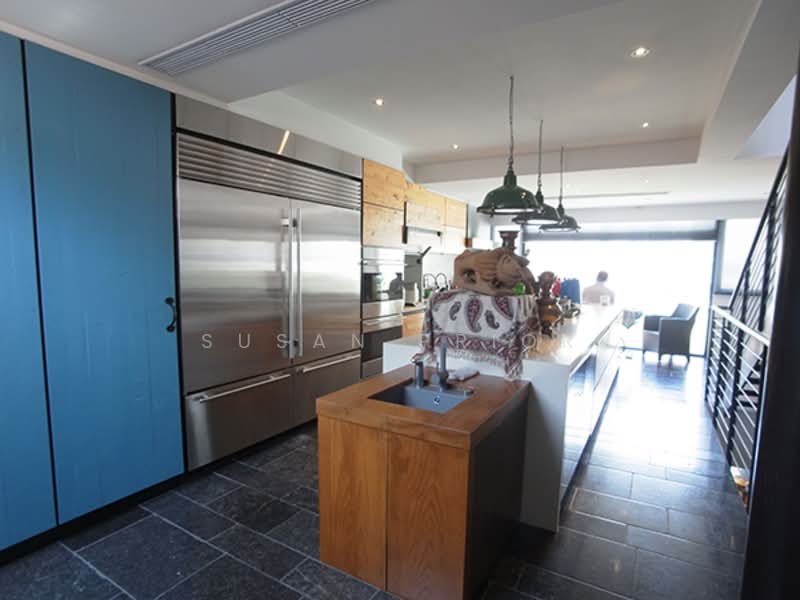 Isabel Redrup Signature Shophome, Nearby Geylang Road, 4 Bedrooms, 4,950 sqft, Conservation House For Sale, by Susan Prior, 500101620 - Kitchen - PropertyGuru.com.sg