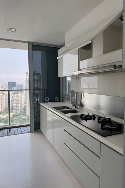Sky @ Eleven, 5 Thomson Lane, 4 Bedrooms, 2,271 sqft, Condominium For Rent, by JEROME SUN, 500101622 - Wet Kitchen - PropertyGuru.com.sg