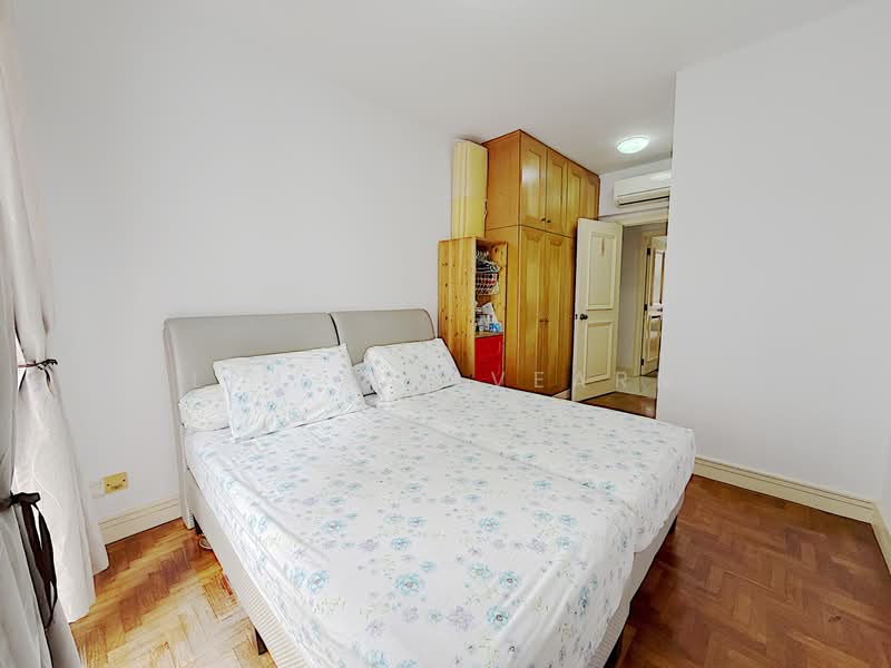 Parkview Apartments, 3 Bukit Batok Street 25, 3 Bedrooms, 1,087 sqft, Apartment For Sale, by Lim Kai Vearn, 500101631 - Bedroom - PropertyGuru.com.sg