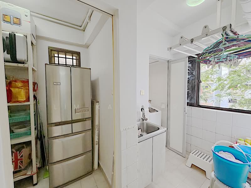 Parkview Apartments, 3 Bukit Batok Street 25, 3 Bedrooms, 1,087 sqft, Apartment For Sale, by Lim Kai Vearn, 500101631 - Interior - PropertyGuru.com.sg