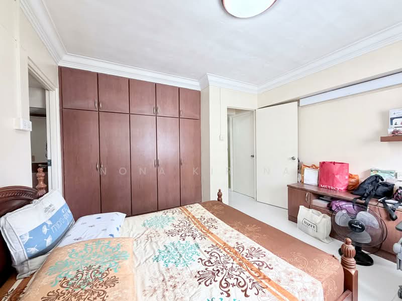 56 Strathmore Avenue, 56 Strathmore Avenue, 3 Bedrooms, 1,022 sqft, HDB Flat For Sale, by Nona Kirana, 500101650 - Bedroom - PropertyGuru.com.sg