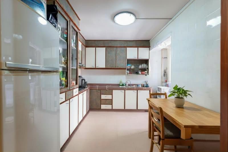 367 Corporation Drive, 367 Corporation Drive, 4 Bedrooms, 1,313 sqft, HDB Flat For Sale, by Kate Sia, 500101664 - Kitchen - PropertyGuru.com.sg