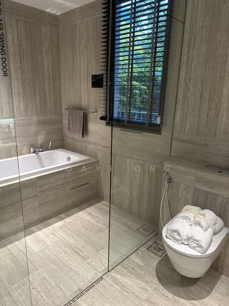 River Modern, River Galley Green, 4 Bedrooms, 1,830 sqft, Condominium For Sale, by Joaye Ong, 500101666 - Bathroom - PropertyGuru.com.sg