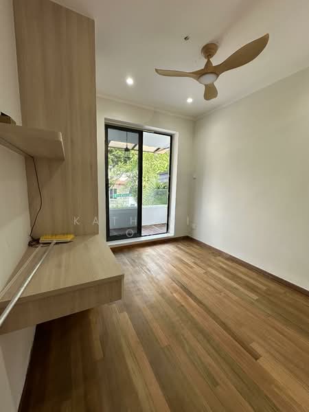 For Sale - Kee Choe Avenue