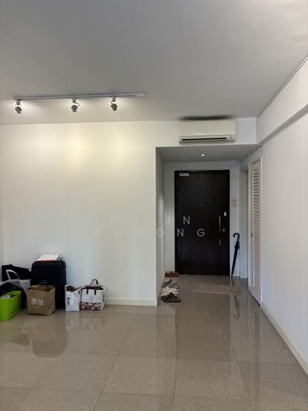 Papillon, 8 Jalan Rama Rama, 3 Bedrooms, 1,227 sqft, Apartment For Rent, by Colin Choong, 500101679 - Entrance - PropertyGuru.com.sg