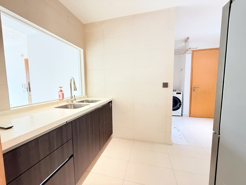 Meadows @ Peirce, 626 Upper Thomson Road, 3 Bedrooms, 2,239 sqft, Condominium For Rent, by Jallen Huang, 500101682 - Kitchen - PropertyGuru.com.sg