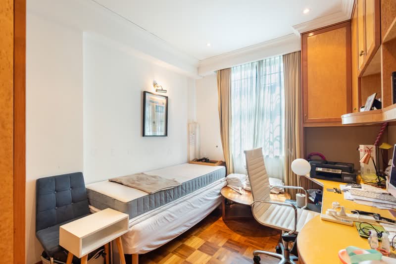 Spring Grove Condominium For Sale at S$ 1,700,000 | PropertyGuru Singapore - Bedroom