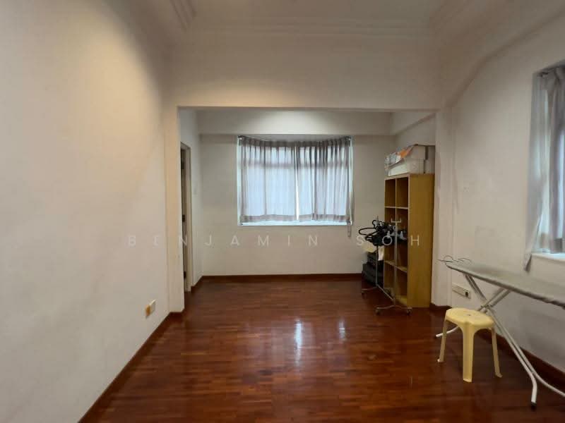 SOMETHING YOU DON'T SEE EVERYDAY! Corner Terrace For Sale at S$ 5,500,000 | PropertyGuru Singapore - Living Room