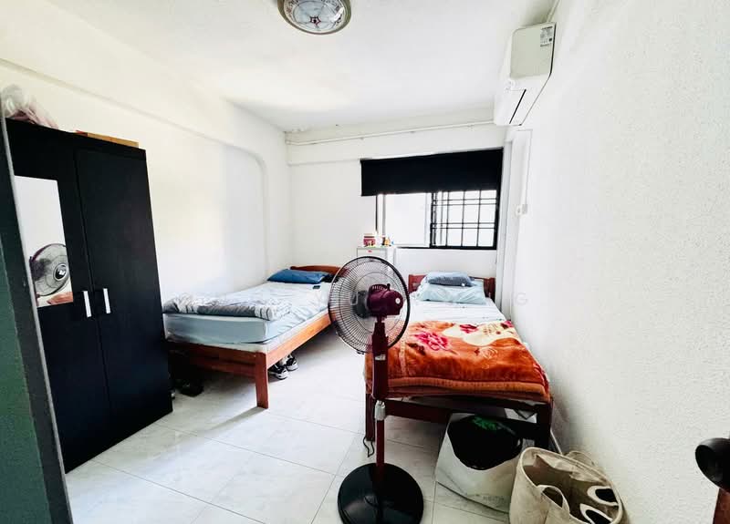 456 Tampines Street 42, 456 Tampines Street 42, 3 Bedrooms, 904 sqft, HDB Flat For Rent, by Ong Yu Rong, 500101715 - Bedroom - PropertyGuru.com.sg