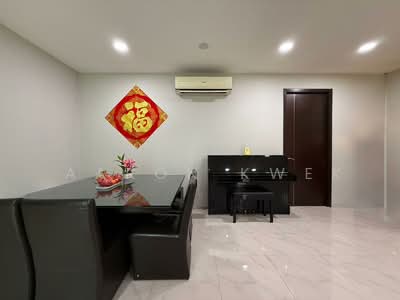 For Sale - Everitt Road