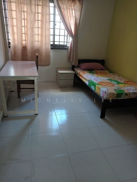 325 Ang Mo Kio Avenue 3, 325 Ang Mo Kio Avenue 3, Room Rental, 200 sqft, HDB Flat For Rent, by Michelle Lee, 500101724 - Bedroom - PropertyGuru.com.sg