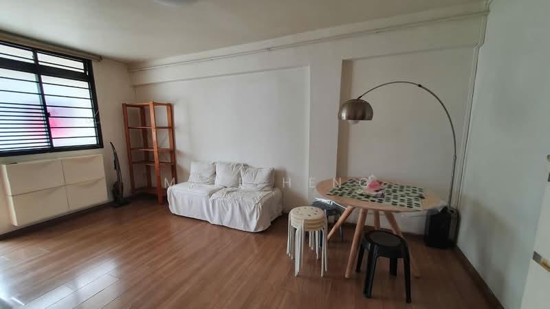 6 Jalan Batu, 6 Jalan Batu, 2 Bedrooms, 646 sqft, HDB Flat For Sale, by Mike Heng, 500101729 - Living Room - PropertyGuru.com.sg