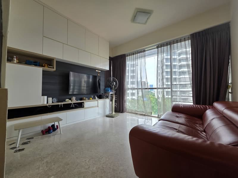 Studio 3, 28 Shanghai Road, 2 Bedrooms, 883 sqft, Apartment For Rent, by Meera Chandirran/VR, 500101730 - Living Room - PropertyGuru.com.sg