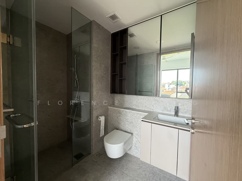 Verdale, 10 De Souza Avenue, 2 Bedrooms, 743 sqft, Condominium For Rent, by Florence Cheong, 500101733 - Bathroom - PropertyGuru.com.sg