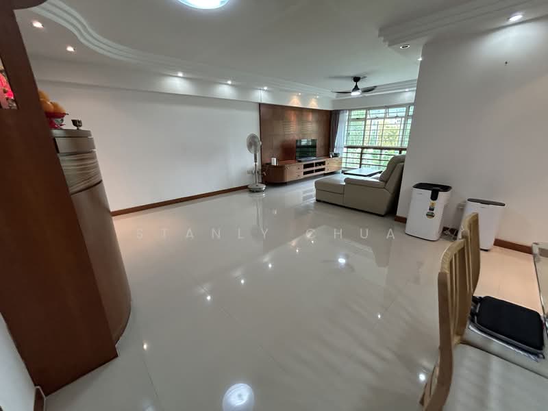 647 Punggol Central, 647 Punggol Central, 3 Bedrooms, 1,184 sqft, HDB Flat For Sale, by Stanly Chua, 500101742 - Living Room - PropertyGuru.com.sg