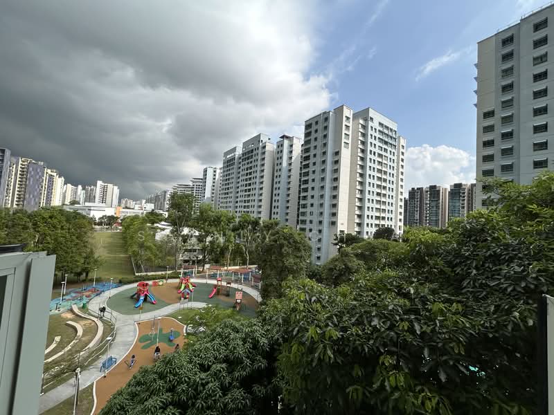 647 Punggol Central, 647 Punggol Central, 3 Bedrooms, 1,184 sqft, HDB Flat For Sale, by Stanly Chua, 500101742 - Exterior - PropertyGuru.com.sg