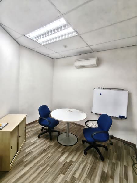 Uni-Tech Centre, 55 Toh Guan Rd East, 1,380 sqft, Factory / Workshop (B2) For Rent, by CICILIOR ., 500101743 - Study - CommercialGuru.com.sg