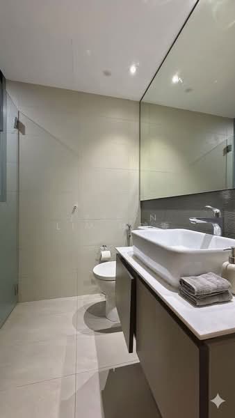FLO Residence, 9 Punggol Field Walk, 3 Bedrooms, 1,184 sqft, Condominium For Sale, by Jeslyn Lim 林瑞香, 500101748 - Bathroom - PropertyGuru.com.sg