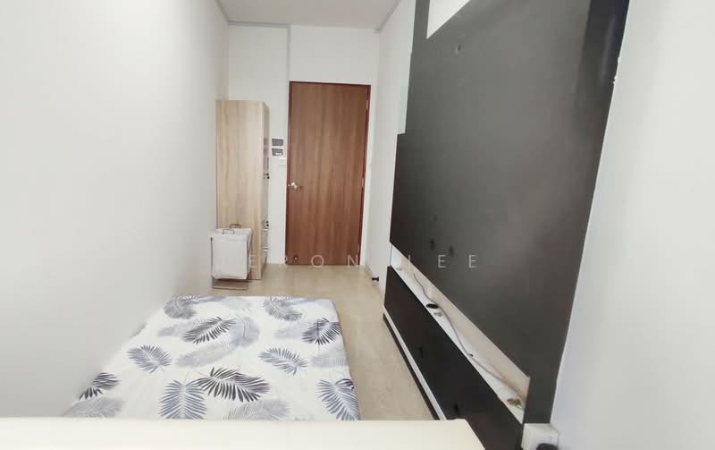 The Trumps, 1 Jalan Kembangan, Room Rental, 135 sqft, Condominium For Rent, by Jeron Lee, 500101750 - Bedroom - PropertyGuru.com.sg