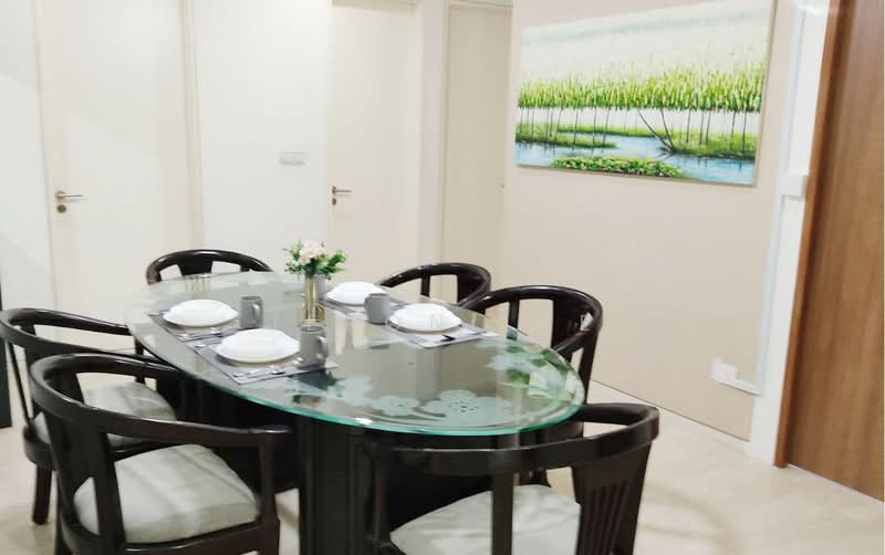 The Trumps, 1 Jalan Kembangan, Room Rental, 135 sqft, Condominium For Rent, by Jeron Lee, 500101750 - Dining Room - PropertyGuru.com.sg