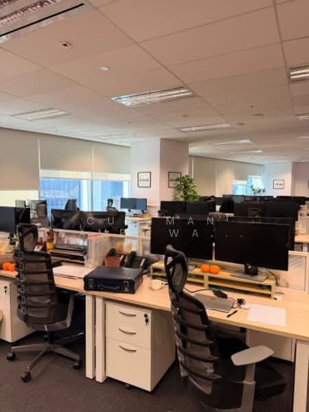 OUE Bayfront, 50 Collyer Quay, 2,788 sqft, Office For Rent, by ANDREW TAN YI SHAN, 500101753 - Interior - CommercialGuru.com.sg