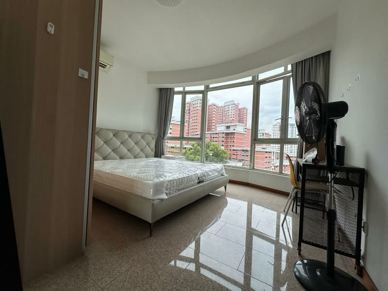 Queens, 10 Stirling Road, Room Rental, 150 sqft, Condominium For Rent, by Steve Voon, 500101756 - Bedroom - PropertyGuru.com.sg