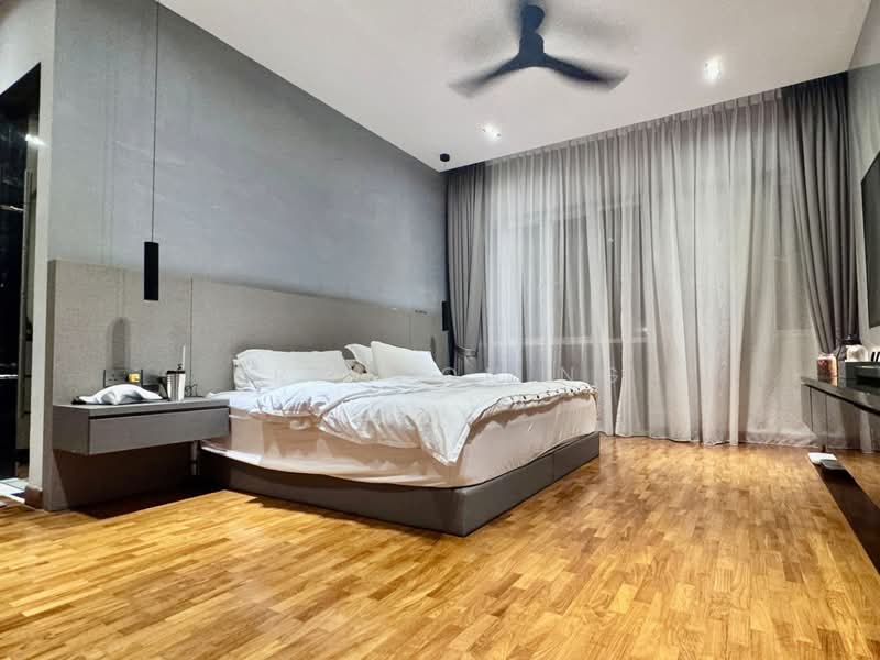 ⭐️⭐️LANDED7772 @ RENOVATED TERRACE AT SELETAR, , 4 Bedrooms, 3,500 sqft, Terraced House For Sale, by Brandon Ng, 500101761 - Bedroom - PropertyGuru.com.sg