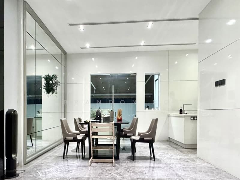 ⭐️⭐️LANDED7772 @ RENOVATED TERRACE AT SELETAR, , 4 Bedrooms, 3,500 sqft, Terraced House For Sale, by Brandon Ng, 500101761 - Dining Room - PropertyGuru.com.sg