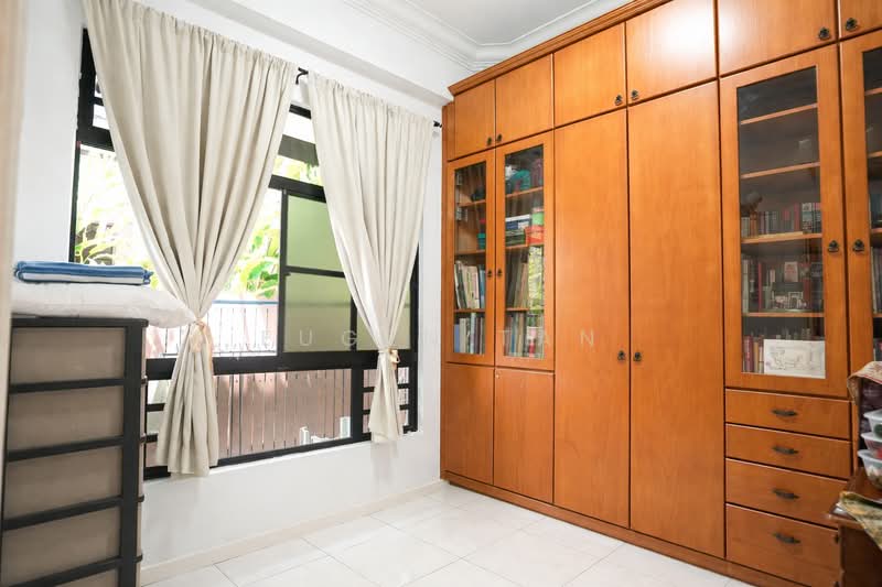 Villa Begonia, 2 Begonia Walk, 6 Bedrooms, 2,500 sqft, Semi-Detached House For Sale, by Eugen Tan, 500101774 - Interior - PropertyGuru.com.sg