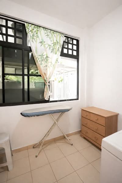 Villa Begonia, 2 Begonia Walk, 6 Bedrooms, 2,500 sqft, Semi-Detached House For Sale, by Eugen Tan, 500101774 - Interior - PropertyGuru.com.sg