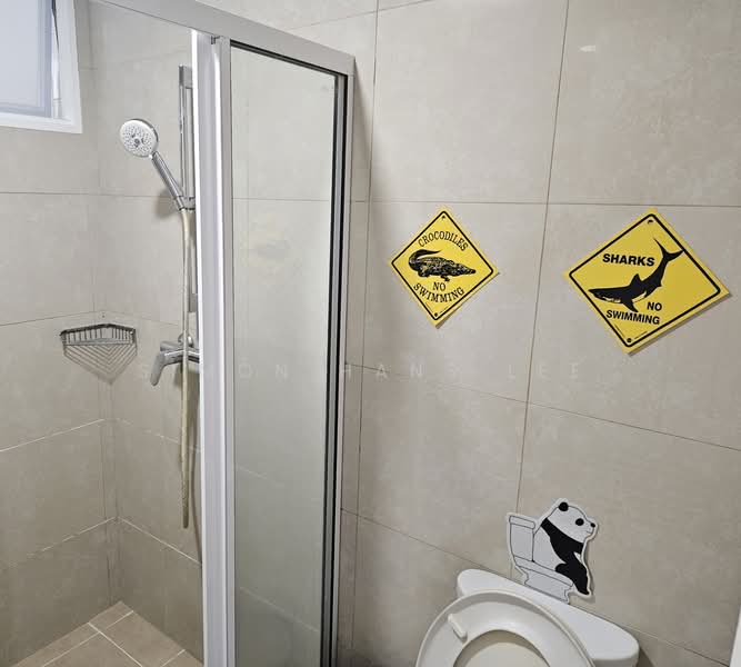 Papillon, 8 Jalan Rama Rama, 3 Bedrooms, 1,227 sqft, Apartment For Sale, by Simon Hans Lee, 500101778 - Common Bathroom - PropertyGuru.com.sg