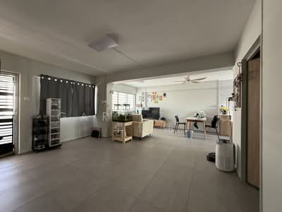 For Rent - 718 Jurong West Street 71