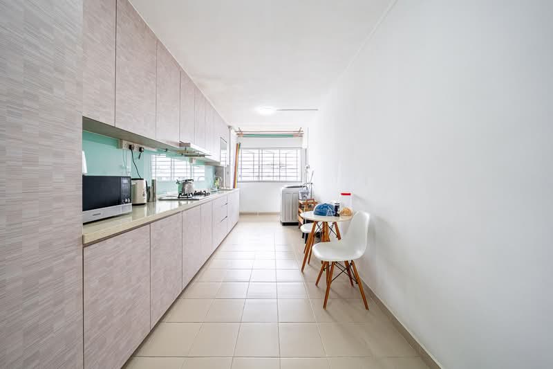 166 Yishun Ring Road, 166 Yishun Ring Road, 3 Bedrooms, 1,302 sqft, HDB Flat For Sale, by Wayne Tang, 500101782 - Kitchen - PropertyGuru.com.sg