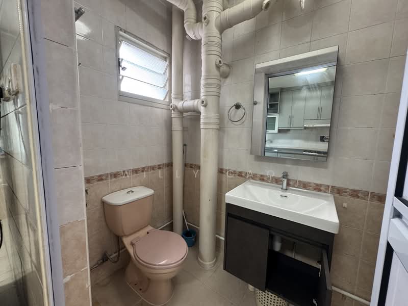 102C Punggol Field, 102C Punggol Field, 3 Bedrooms, 1,173 sqft, HDB Flat For Rent, by Willy Gao, 500101785 - Bathroom - PropertyGuru.com.sg