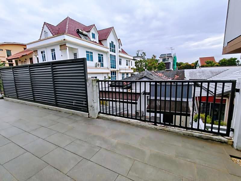 ⭐️Detachable⭐️near MRT⭐️Renovated⭐️Fiona 国凤 8218☎️5108, Jalan Jambu Ayer, Jalan Jambu Mawar, Jalan Jambu Batu, Hua Guan Ave, Sian Tuan Ave, 5 Bedrooms, 5,000 sqft, Detached House For Sale, by Fiona Yin, 500101788 - Exterior - PropertyGuru.com.sg