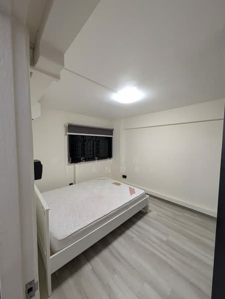 8 Holland Avenue HDB Flat For Sale at S$ 520,000 | PropertyGuru Singapore - Bedroom