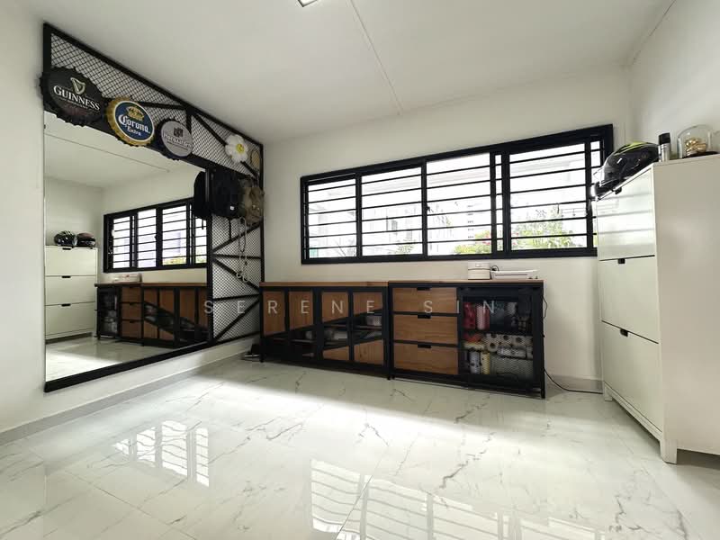 125 Bukit Batok Central HDB Flat For Sale at S$ 950,000 | PropertyGuru Singapore - Interior