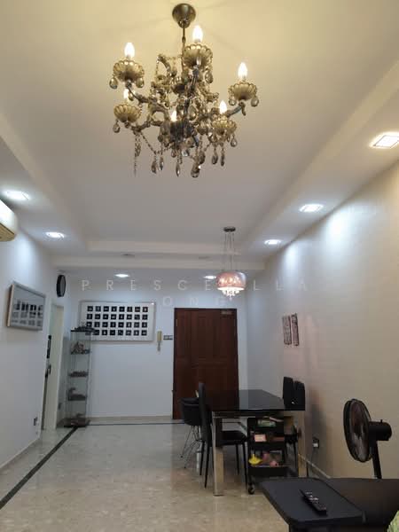 Northvale, 73 Choa Chu Kang Loop, 2 Bedrooms, 1,033 sqft, Condominium For Sale, by Prescealla Ong, 500101801 - Living Room - PropertyGuru.com.sg