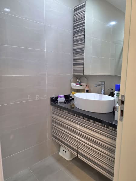 Northvale, 73 Choa Chu Kang Loop, 2 Bedrooms, 1,033 sqft, Condominium For Sale, by Prescealla Ong, 500101801 - Bathroom - PropertyGuru.com.sg