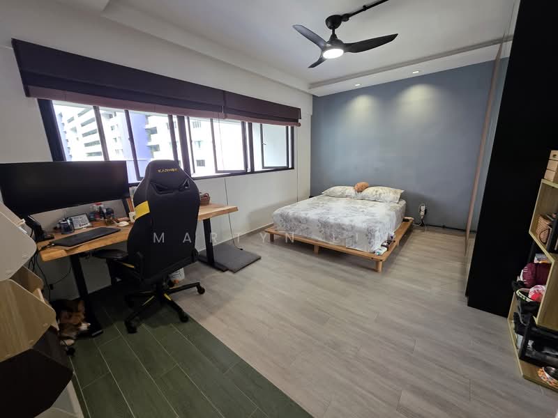 125 Bukit Batok Central HDB Flat For Sale at S$ 950,000 | PropertyGuru Singapore