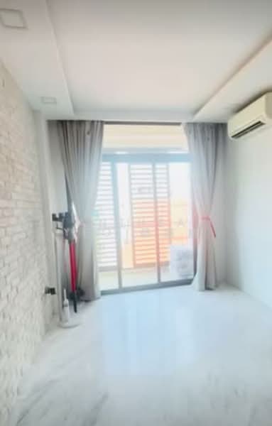 Meridian 38, 38 Lorong M Telok Kurau, 3 Bedrooms, 1,152 sqft, Apartment For Sale, by Anthea Yeo 杨丽娇, 500101817 - Interior - PropertyGuru.com.sg