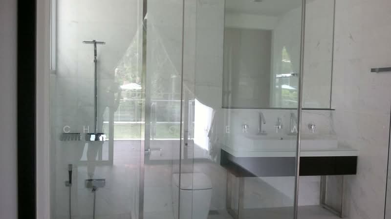 Jardin, 968 Dunearn Road, 3 Bedrooms, 1,292 sqft, Condominium For Rent, by Christopher Tay, 500101818 - Bathroom - PropertyGuru.com.sg