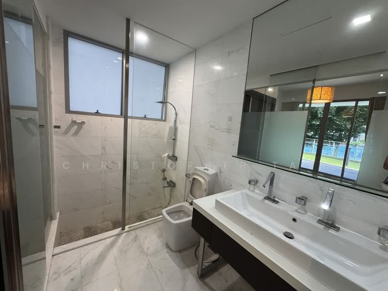 Jardin, 968 Dunearn Road, 3 Bedrooms, 1,292 sqft, Condominium For Rent, by Christopher Tay, 500101818 - Bathroom - PropertyGuru.com.sg