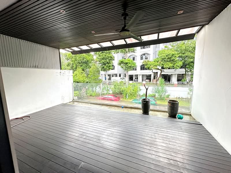 Merryn Drive, Merryn Drive, 5 Bedrooms, 3,632 sqft, Terraced House For Rent, by Ronda Tham, 500101819 - Balcony - PropertyGuru.com.sg