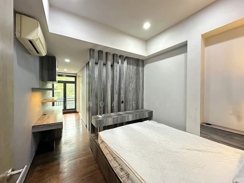 Merryn Drive, Merryn Drive, 5 Bedrooms, 3,632 sqft, Terraced House For Rent, by Ronda Tham, 500101819 - Bedroom - PropertyGuru.com.sg