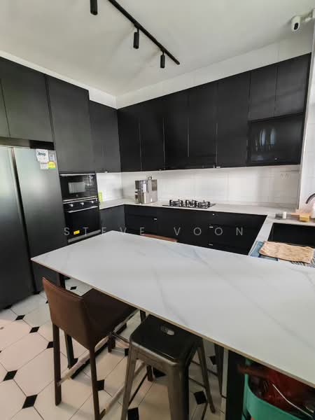24 Petain Road, 24 Petain Road, Room Rental, 180 sqft, Conservation House For Rent, by Steve Voon, 500101833 - Kitchen - PropertyGuru.com.sg